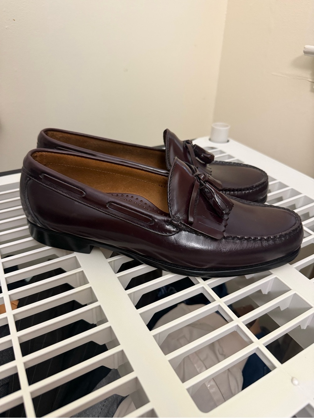 Vintage L.L. BEAN Burgundy Leather Kiltie Tassel Loafers Sz. 12